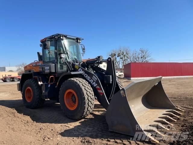 Doosan DL280 Chargeuse sur pneus