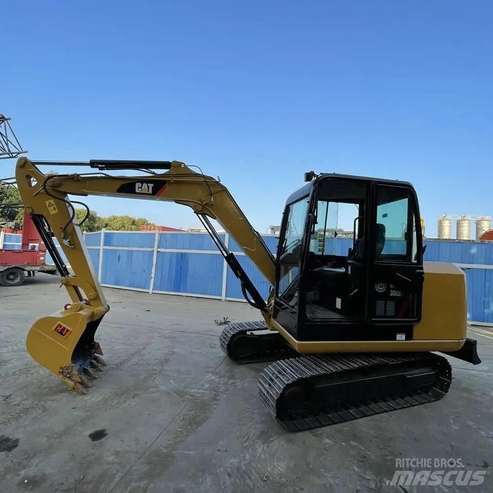 CAT 306E2 Pelle sur chenilles