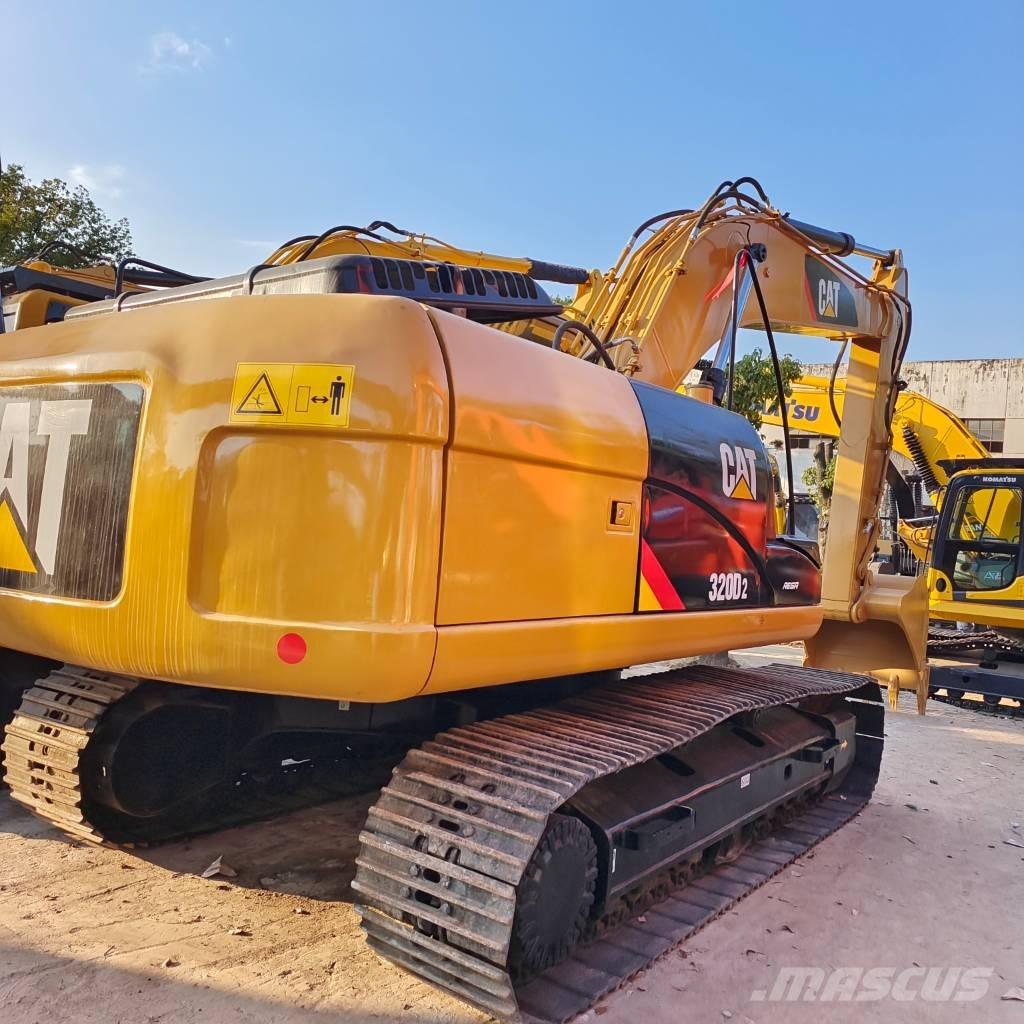 CAT 320 D Pelle sur chenilles