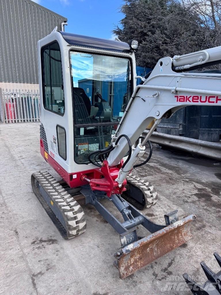 Takeuchi TB 219 Mini pelle < 7t