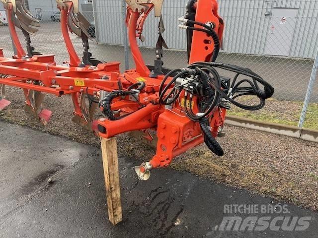Kubota RM 4005 V Charrue réversible