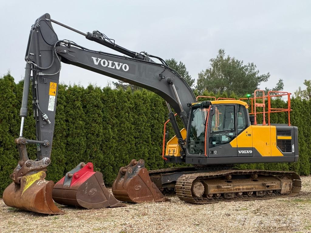 Volvo EC 220 EL Pelle sur chenilles
