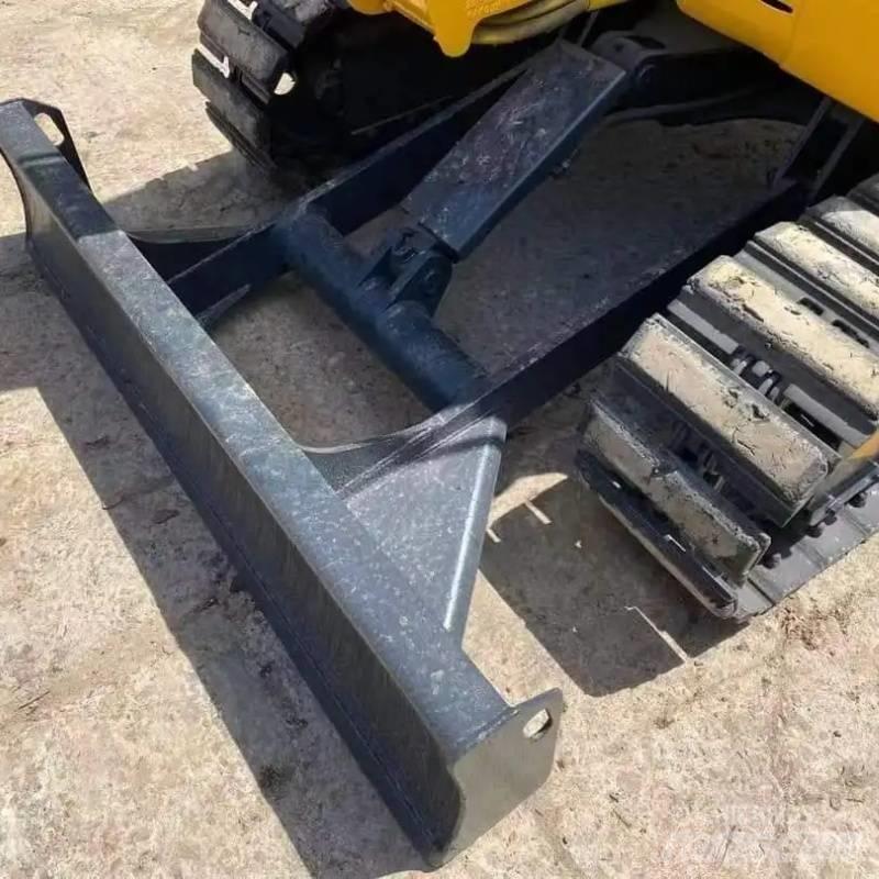 Komatsu PC30 Mini pelle < 7t