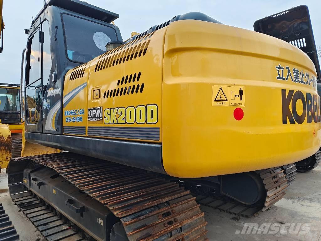 Kobelco SK 200 D Pelle sur chenilles