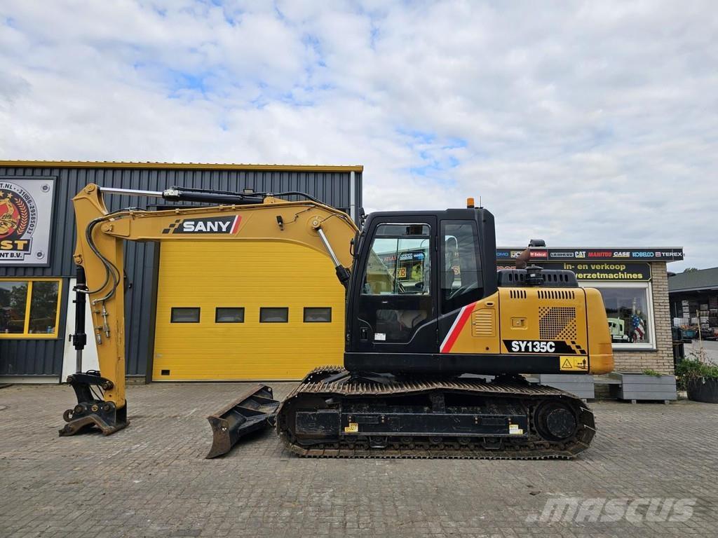 Sany SY135C Pelle sur chenilles