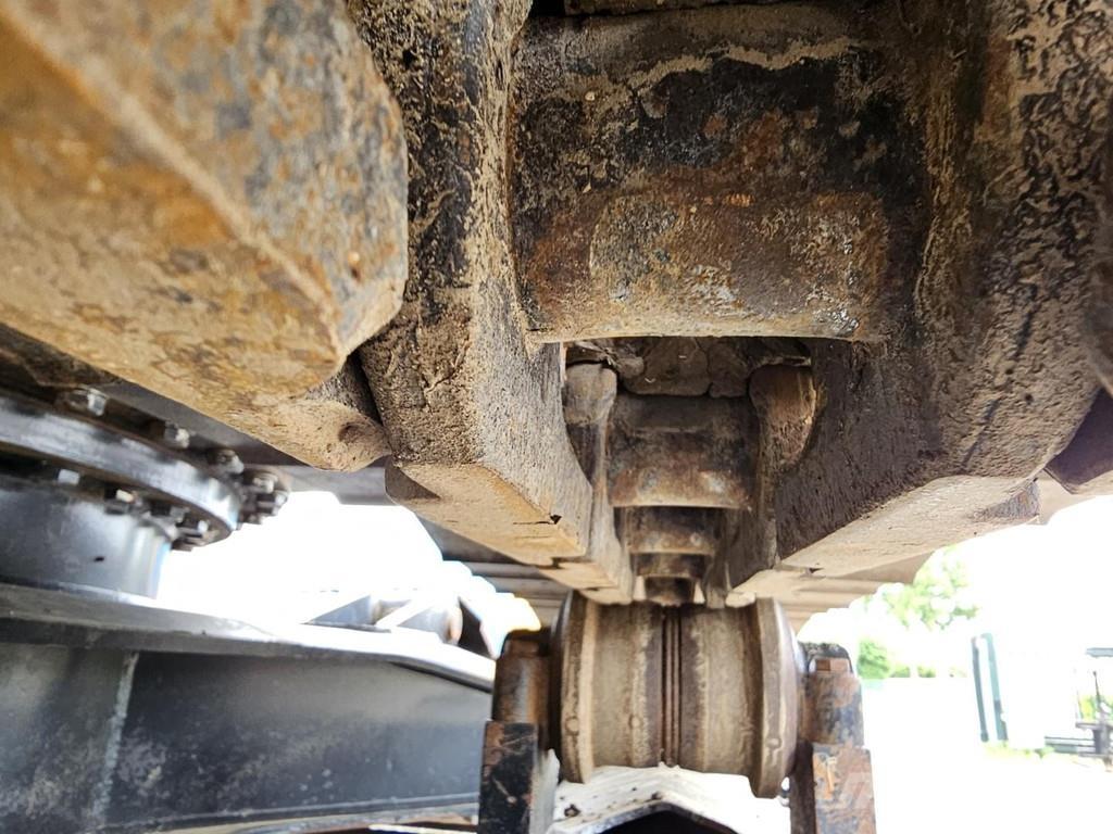 Sany SY135C Pelle sur chenilles