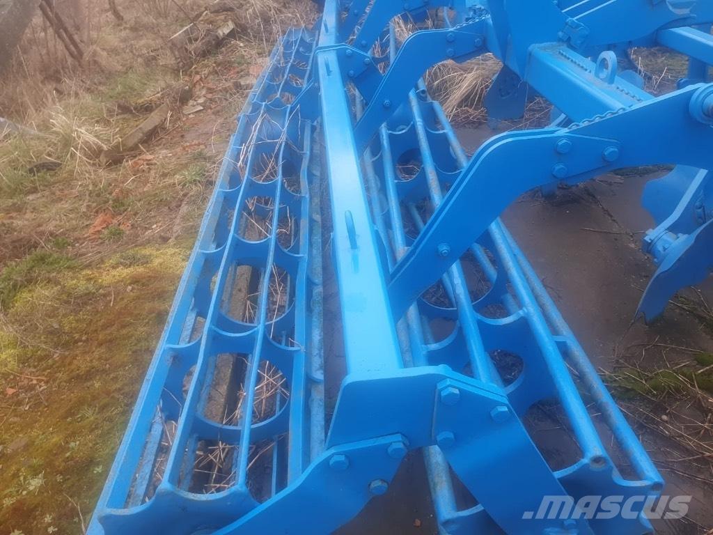 Lemken Karat 9/400U Déchaumeur, cultivateur