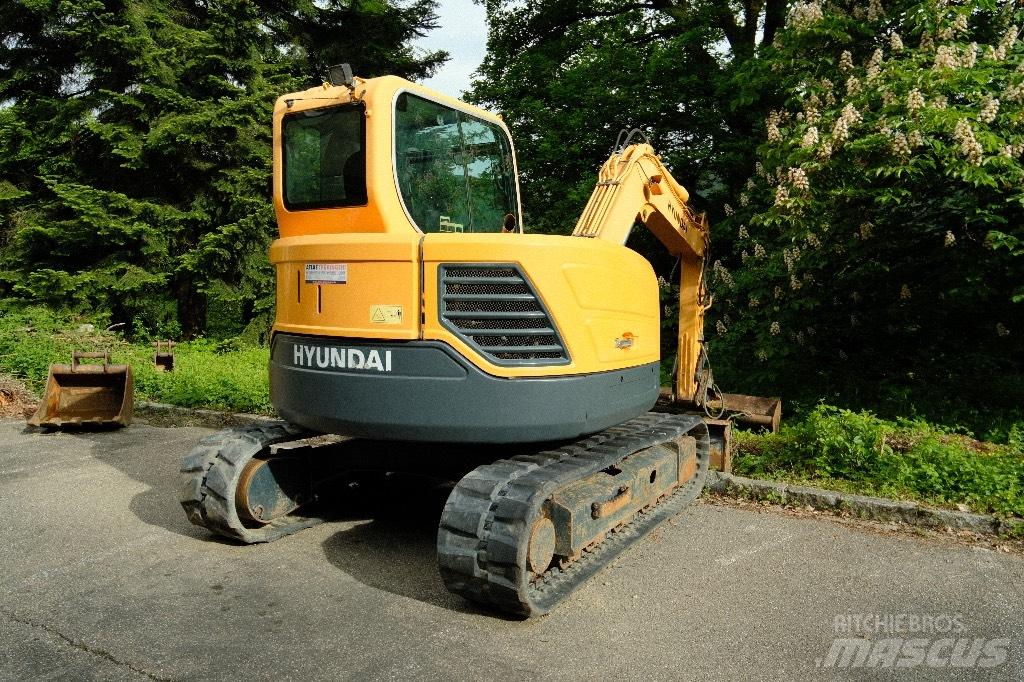 Hyundai R80CR-9 Mini pelle 7t-12t
