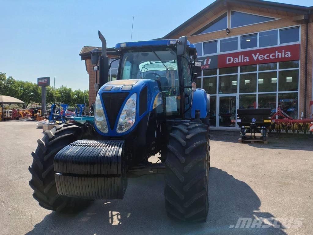 New Holland T 6080 Tracteur
