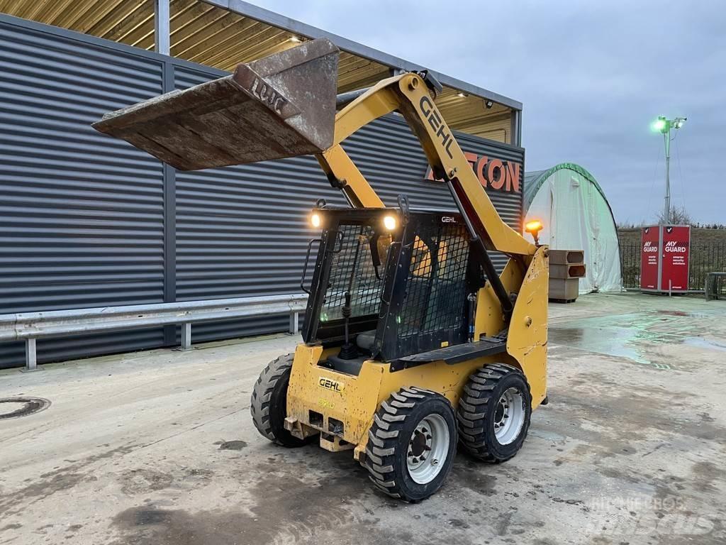 Gehl R 165 Débusqueur