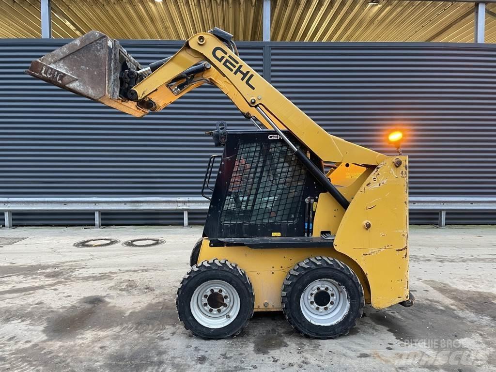 Gehl R 165 Débusqueur