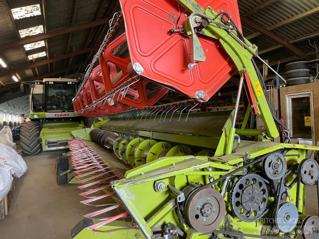 CLAAS Lexion 600 Moissonneuse batteuse