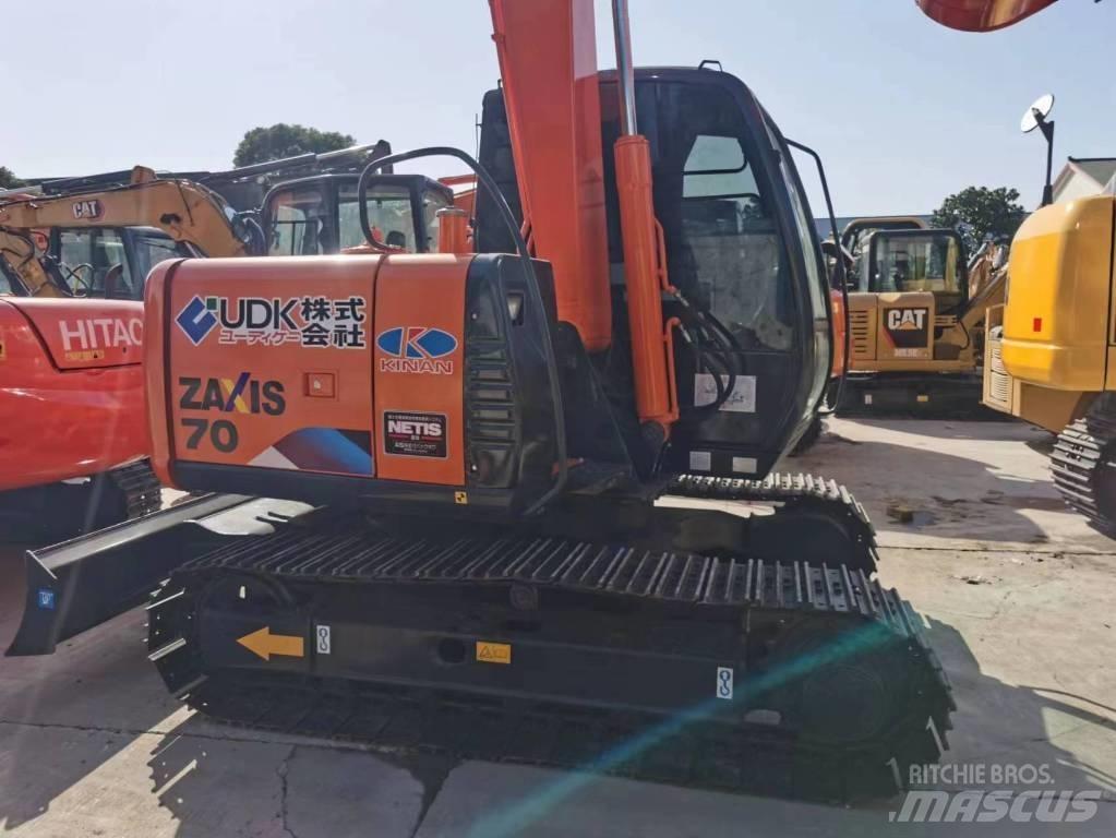 Hitachi ZX 70 Pelle sur chenilles
