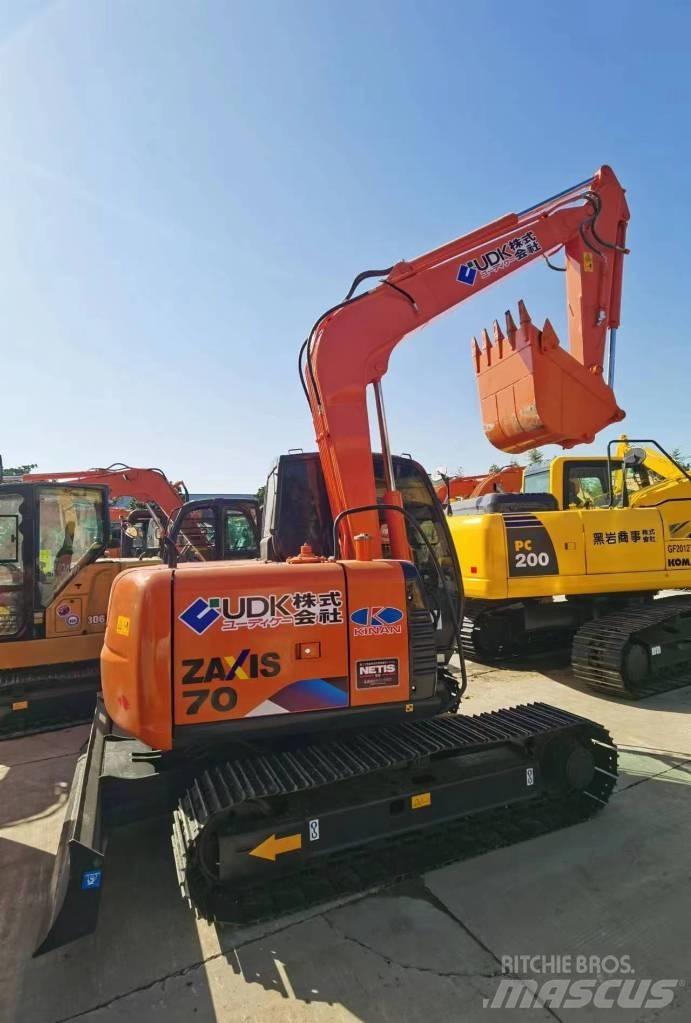Hitachi ZX 70 Pelle sur chenilles
