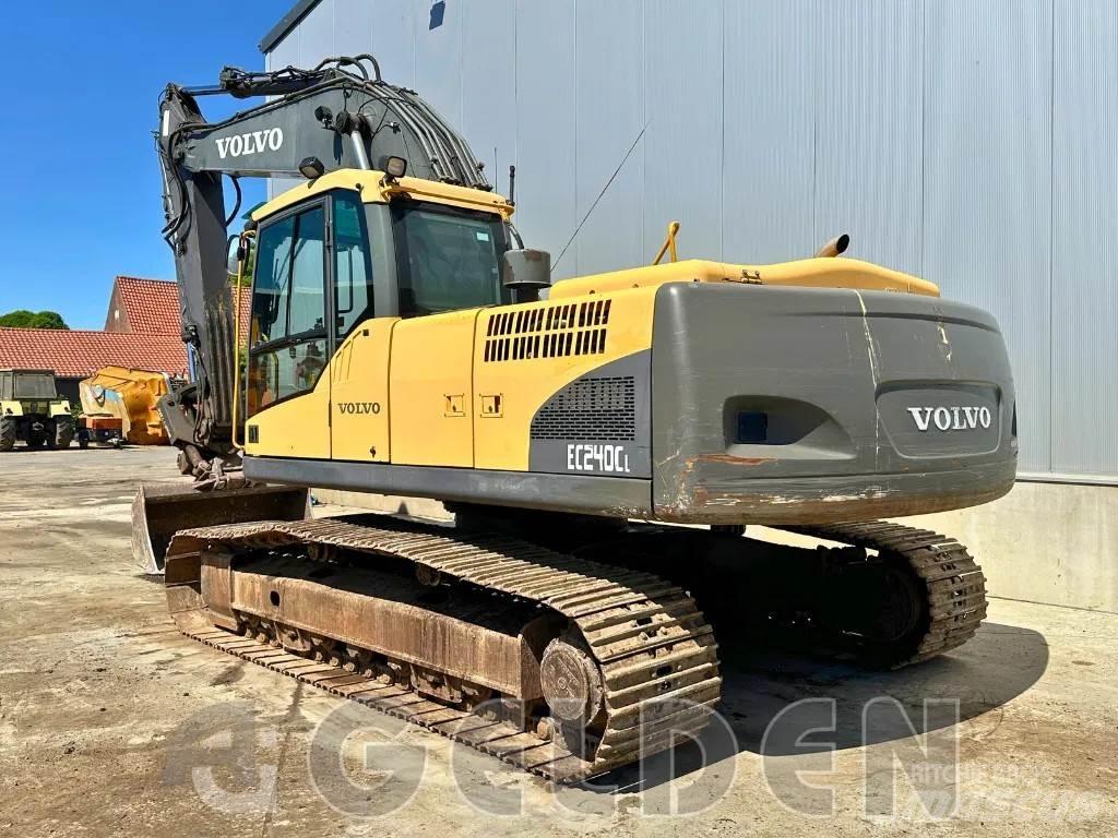 Volvo EC240CL Pelle sur chenilles