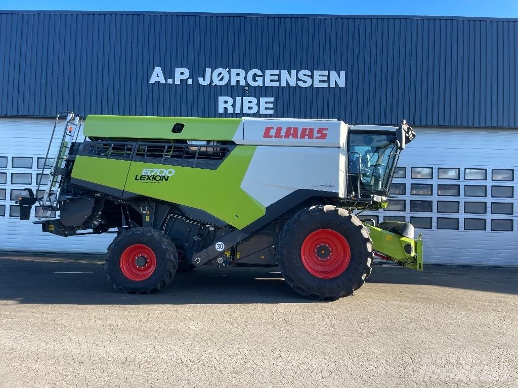 CLAAS Lexion 6700 Moissonneuse batteuse