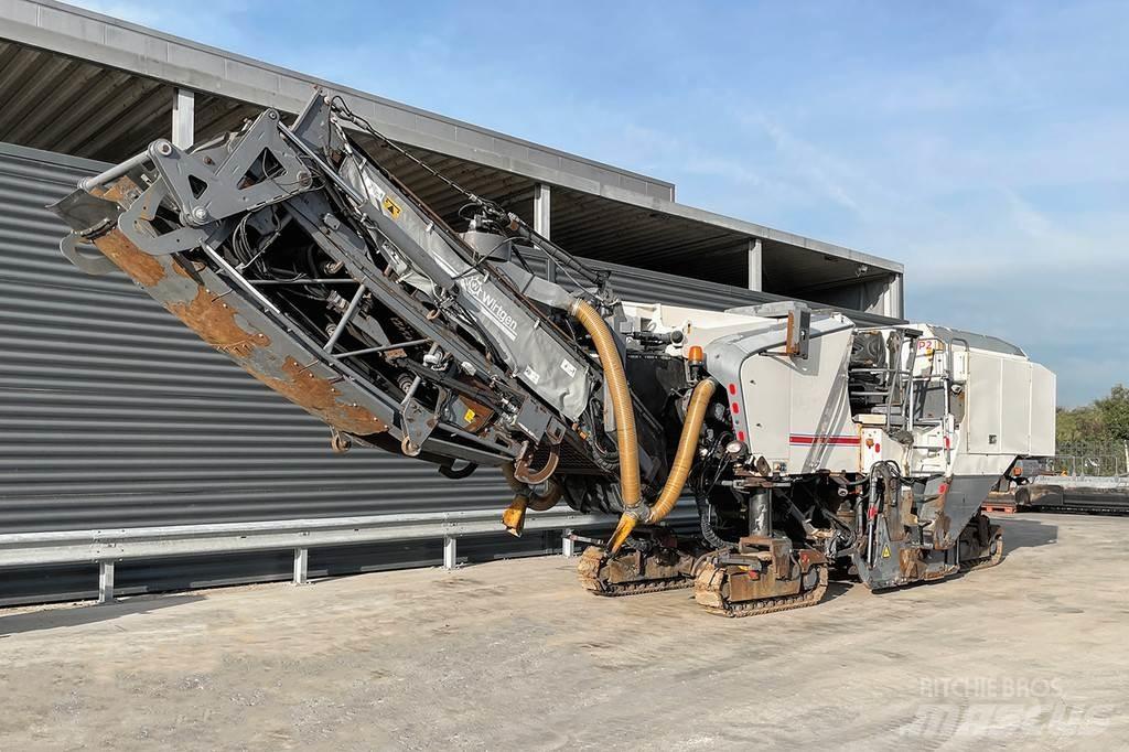 Wirtgen W 210 Fraiseuse à froid