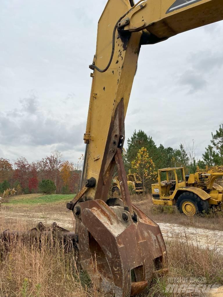 CAT 325 CL Pelle sur chenilles