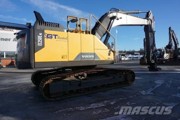 Volvo EC 250 E N L Pelle sur chenilles