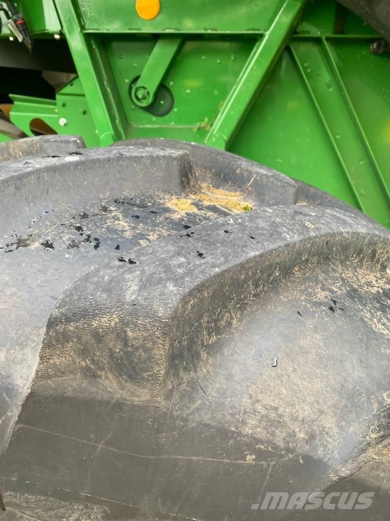 John Deere T 660 I Moissonneuse batteuse