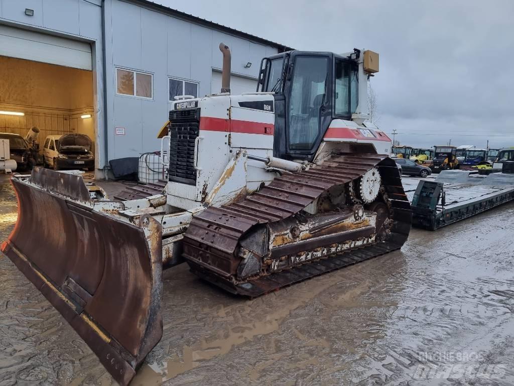 CAT D 6 N LGP Bouteurs sur chenilles