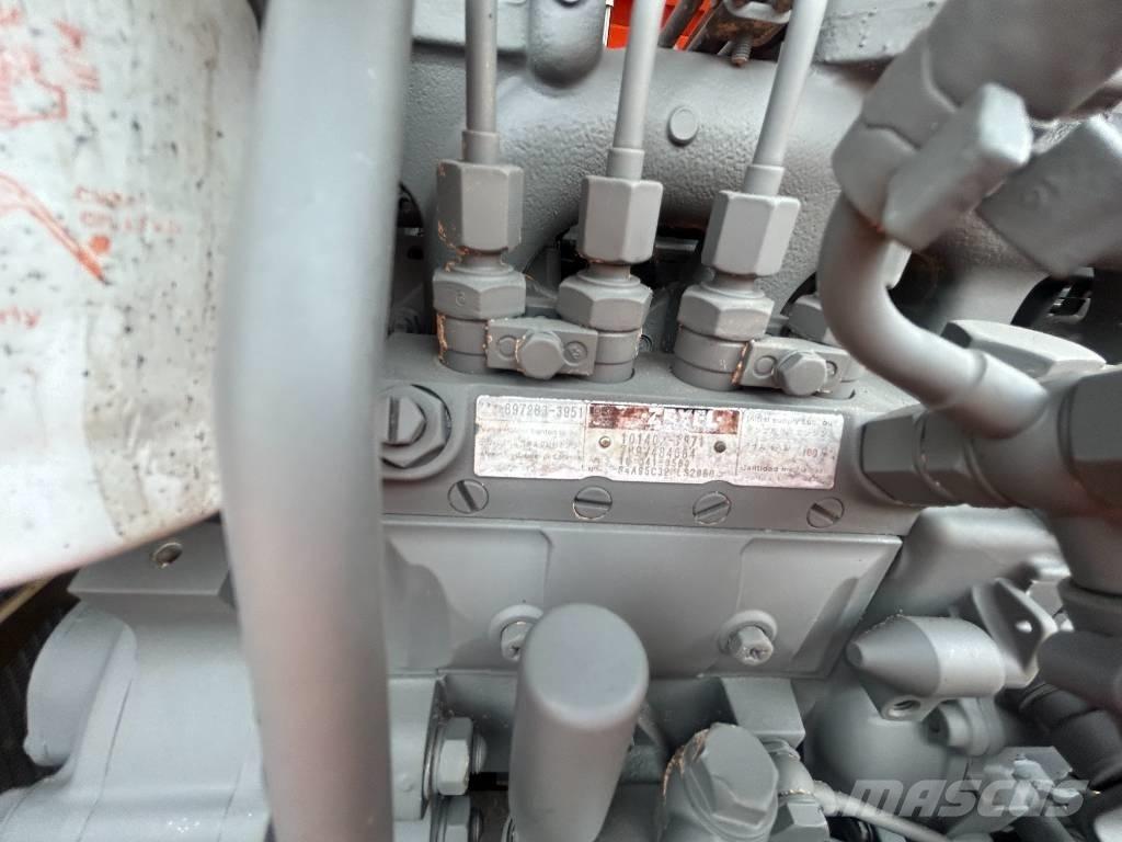 Hitachi ZX 60 Pelle sur chenilles