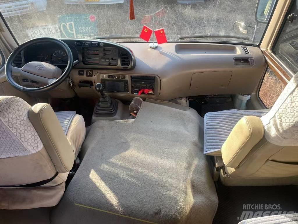 Toyota Coaster Autobus interurbain
