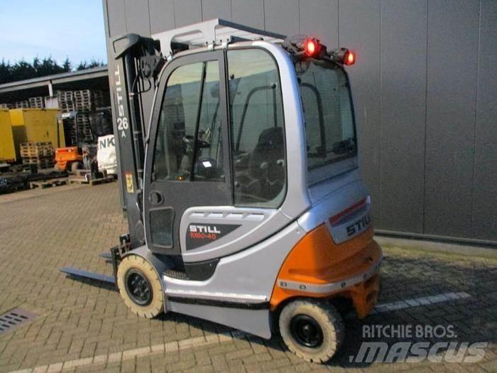 Still RX 60-25 Chariots élévateurs électriques