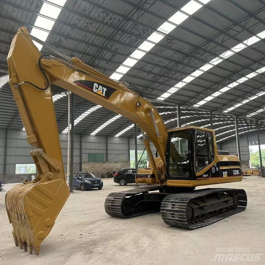 CAT 320B Pelle sur chenilles