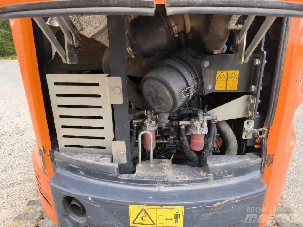 Hitachi ZX 26 U-5 A Mini pelle < 7t
