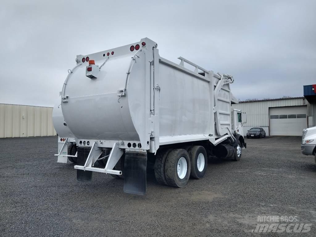 Mack MRU600 Camion poubelle