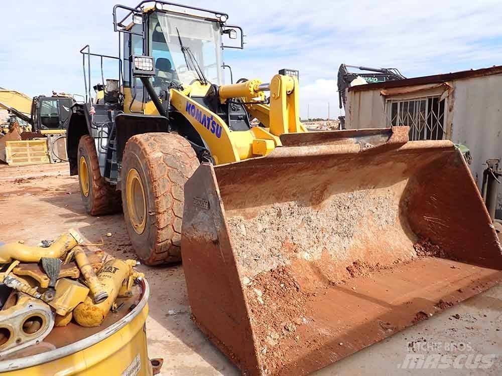 Komatsu WA380-8 Chargeuse sur pneus