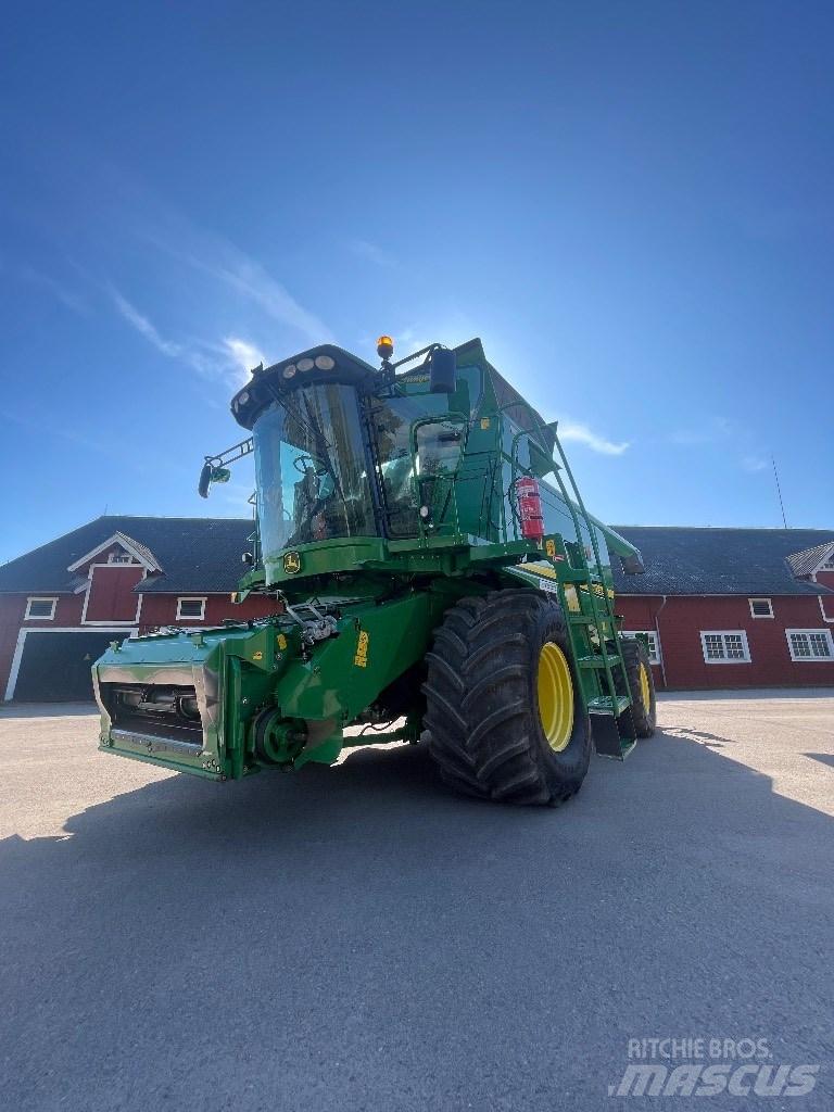 John Deere T670 Moissonneuse batteuse
