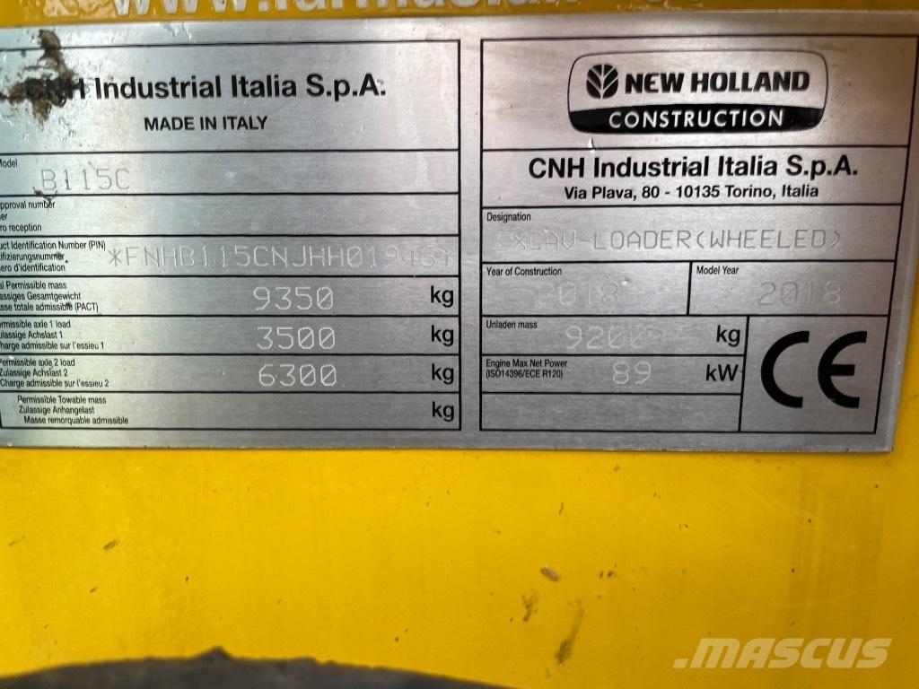 New Holland B115C Tractopelle