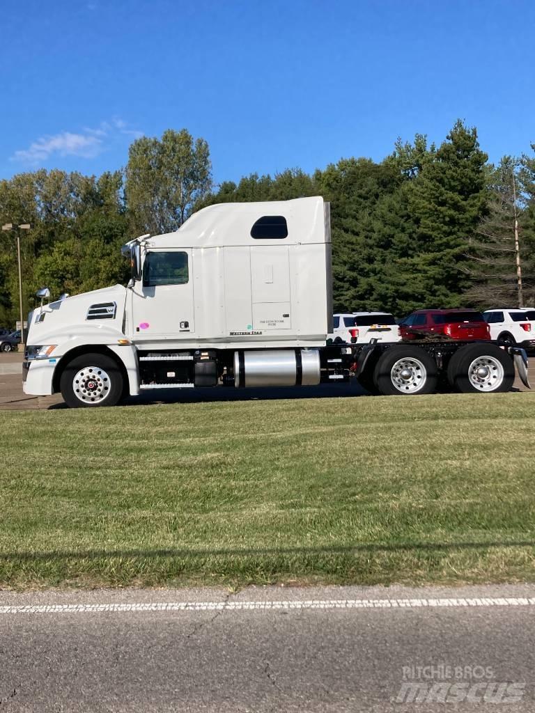 Western Star 5700 XE Tracteur routier