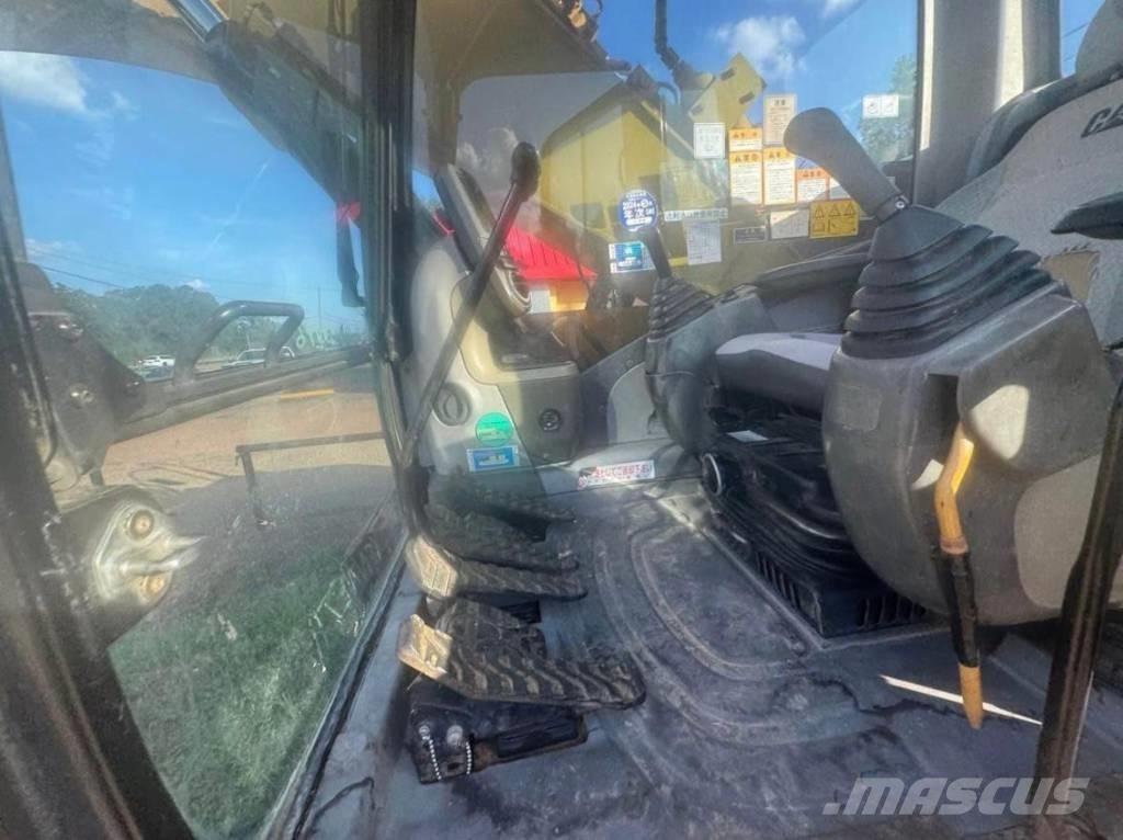 CAT 320 D LRR Pelle sur chenilles