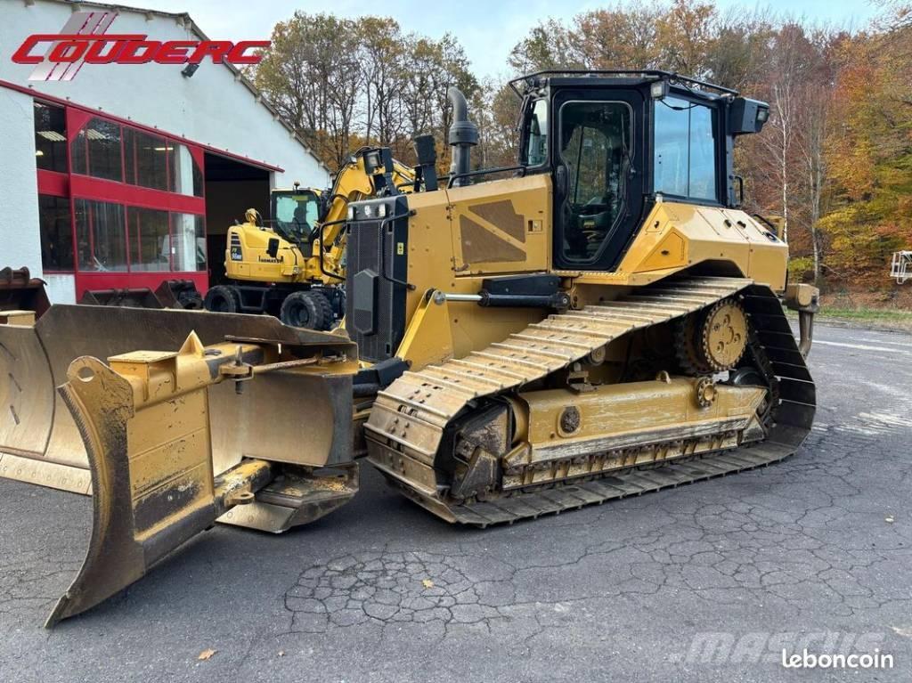 CAT D 5 Bouteurs sur chenilles