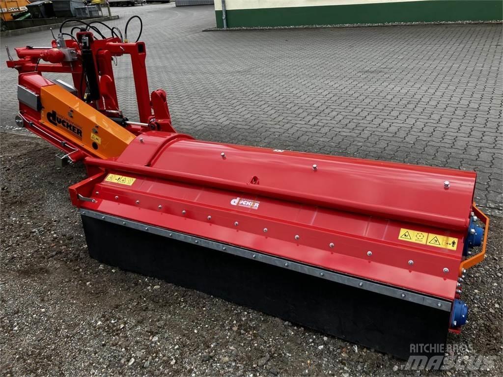 Dücker USM-21 Broyeur / Gyrobroyeur / Epareuse