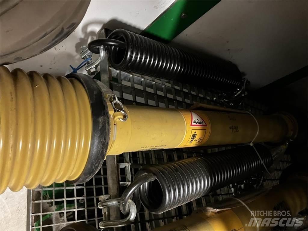 Dücker USM-21 Broyeur / Gyrobroyeur / Epareuse
