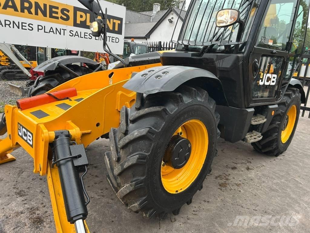 JCB 535-140 Hiviz Chariot télescopique