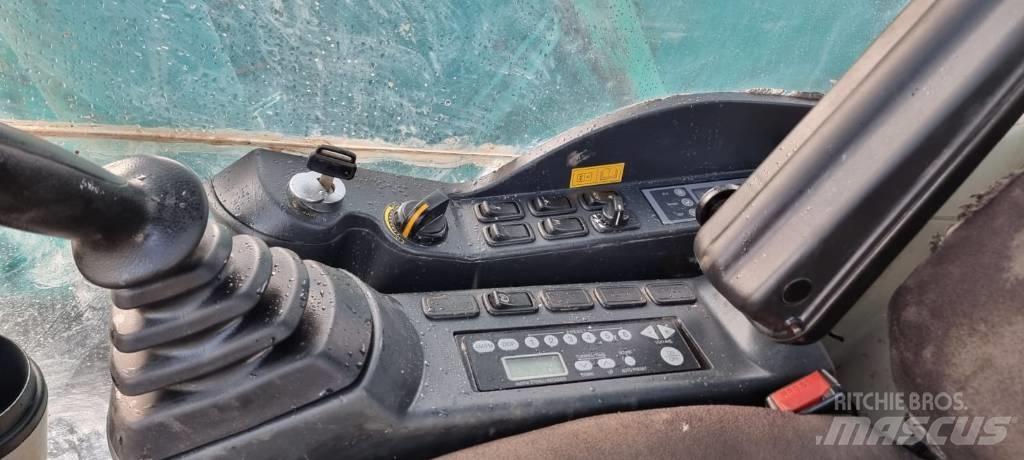 Kobelco SK 235 SR-2 Pelle sur chenilles