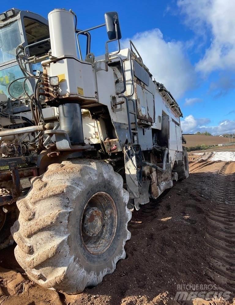 Wirtgen WR2500SK Recycleur bitume