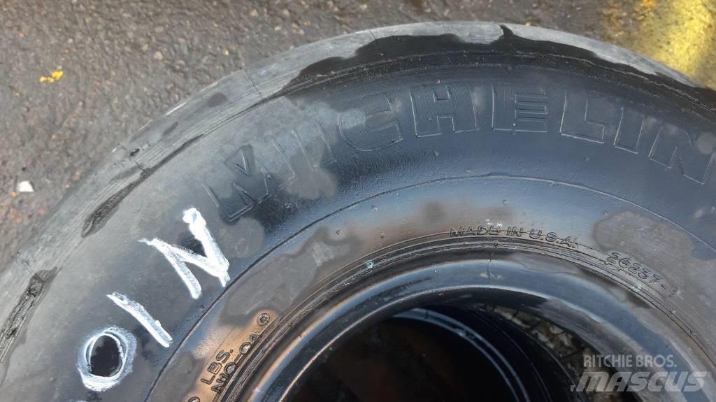 Michelin H 31X130-12 Pneus, roues et jantes
