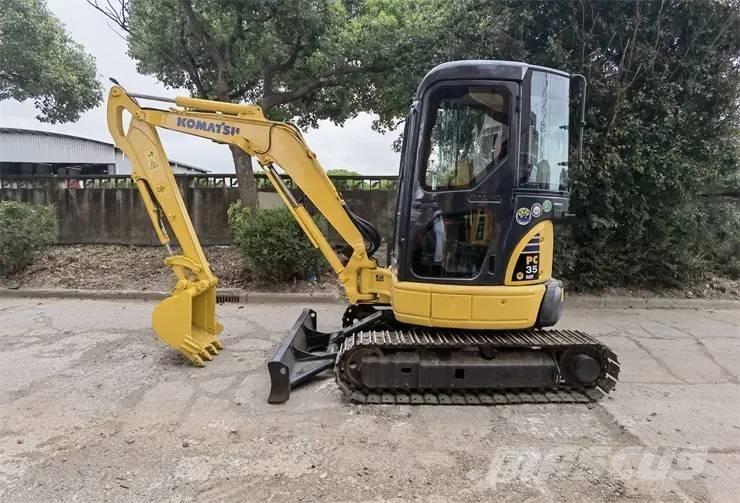 Komatsu PC35 Mini pelle < 7t