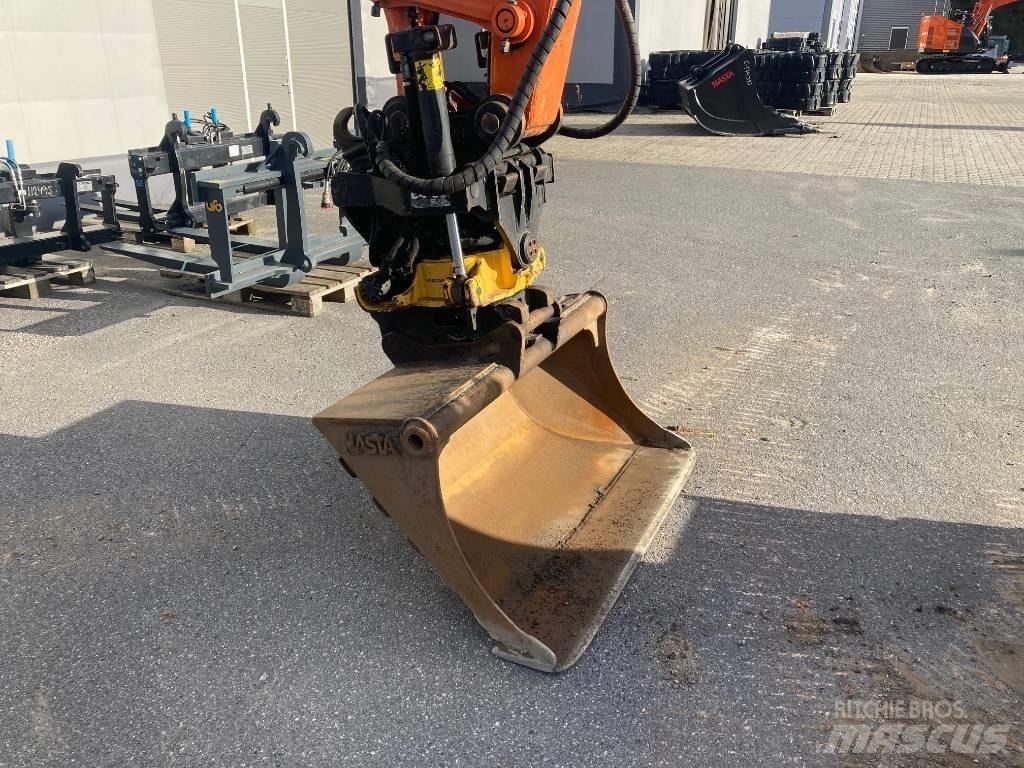 Hitachi ZX 85 US-5 Mini pelle 7t-12t