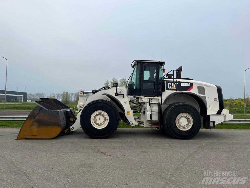 CAT 980M Chargeuse sur pneus