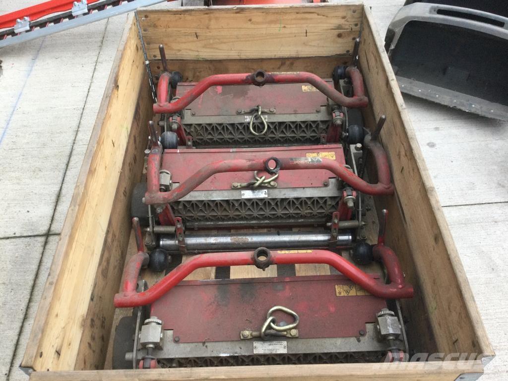 Toro 3250D Tondeuses montées