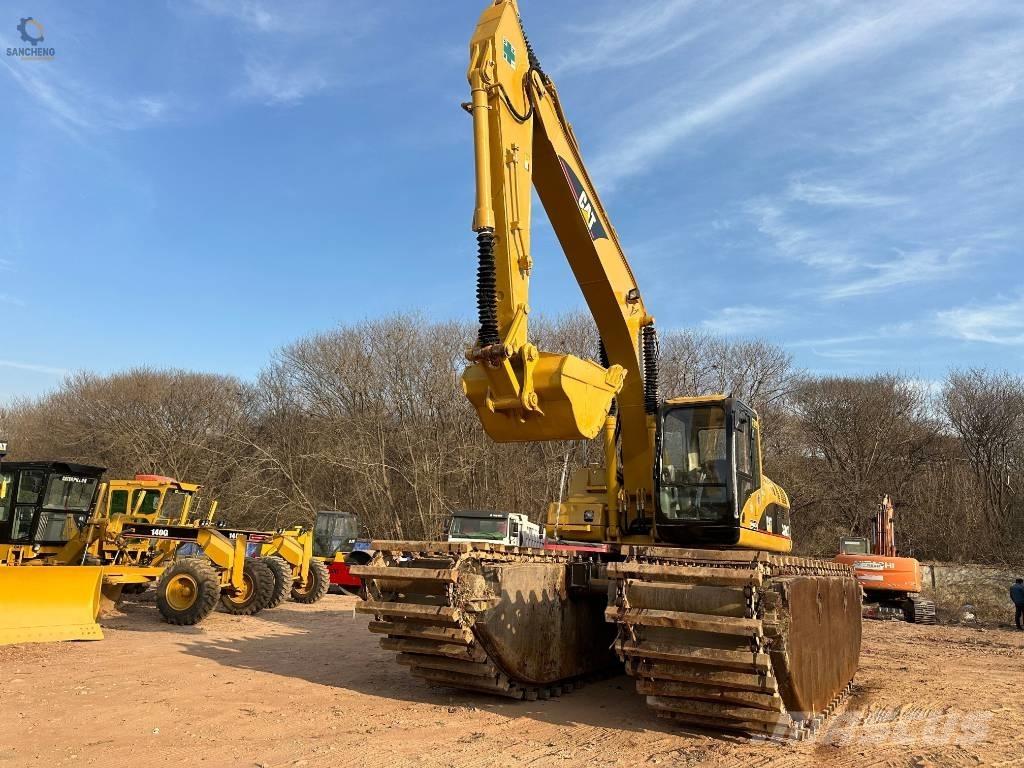 CAT 320 C L Pelles amphibies