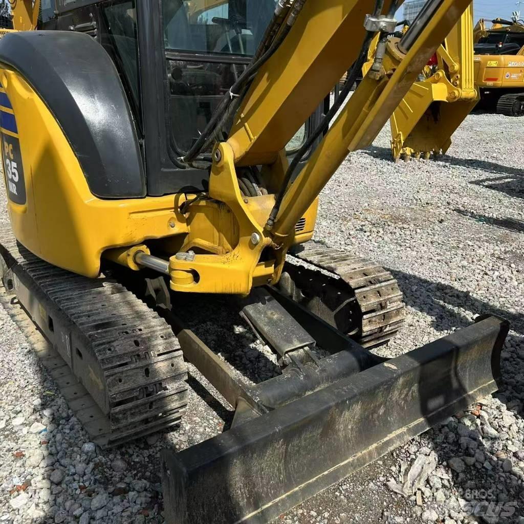 Komatsu 35 Pelle sur chenilles