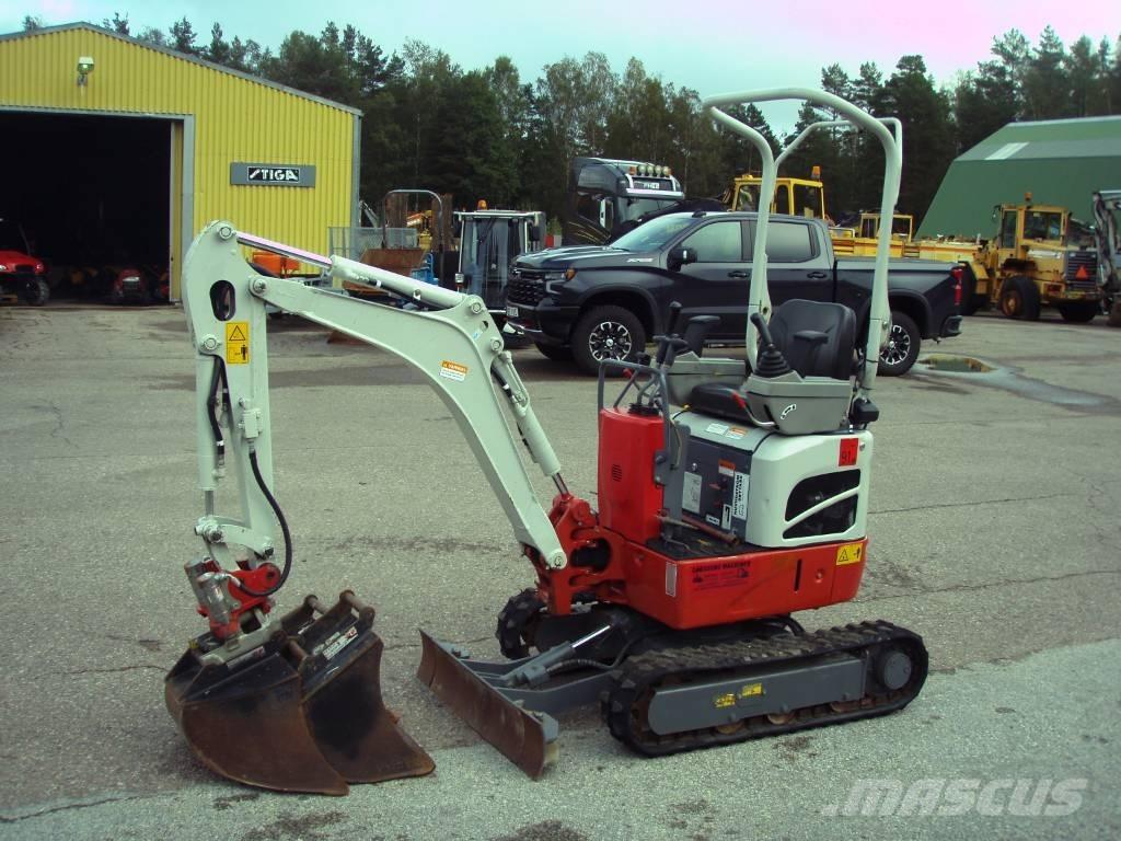 Takeuchi TB 210 R Mini pelle < 7t